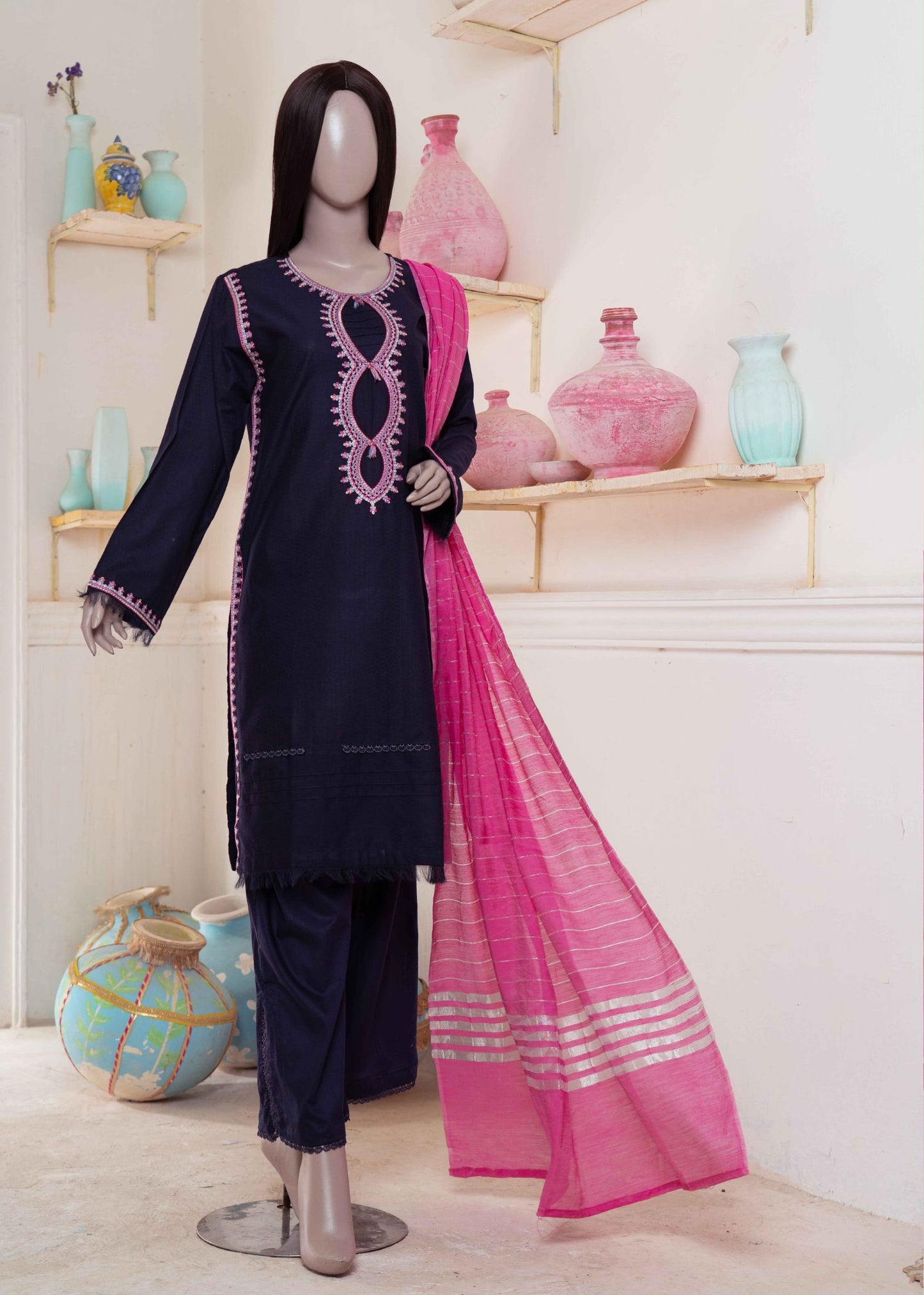 3 Pc Embroidered Lawn Suit